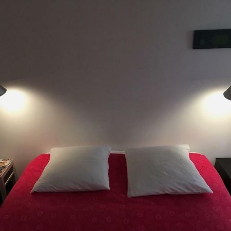 Chambre D'Hotes Annelets Paris Exterior photo